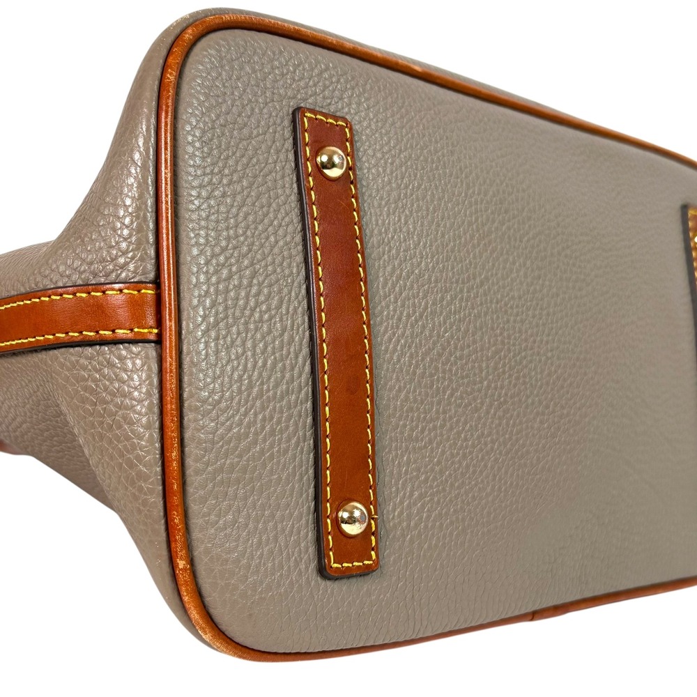 Dooney & Bourke Pebbled Leather Domed Satchel Taupe Brown Large Crossbody‎ Bag - Picture 9 of 15